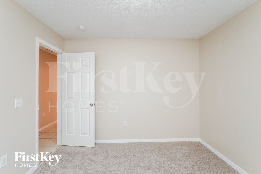 Building Photo - 2418 Peace Cir