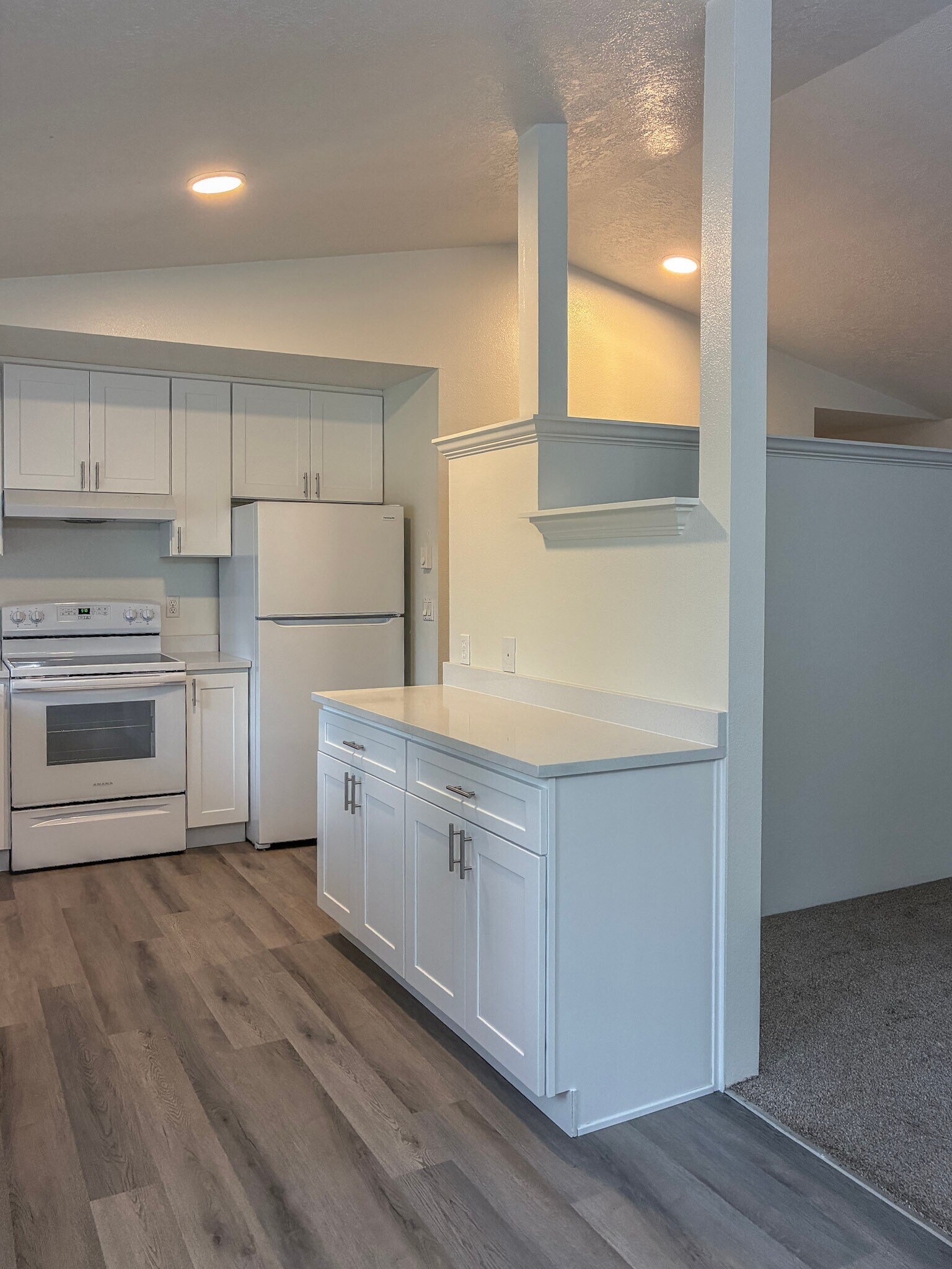 Building Photo - 6765 Montauk Cir