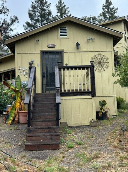 Building Photo - 600 Sand Hill Rd