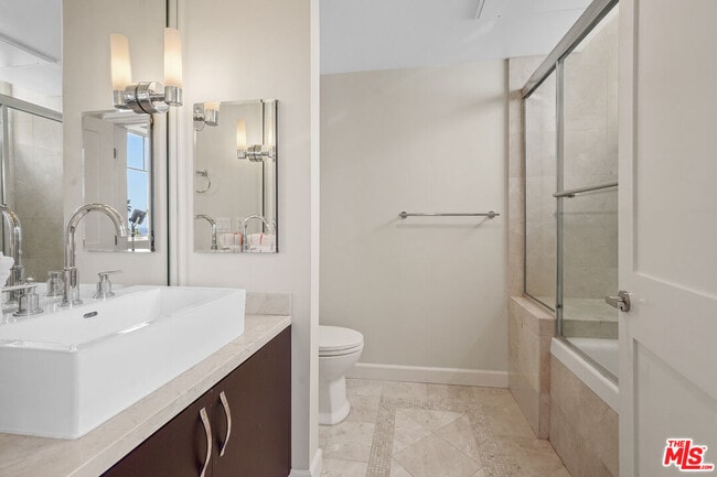 Building Photo - 1751 Appian Wy