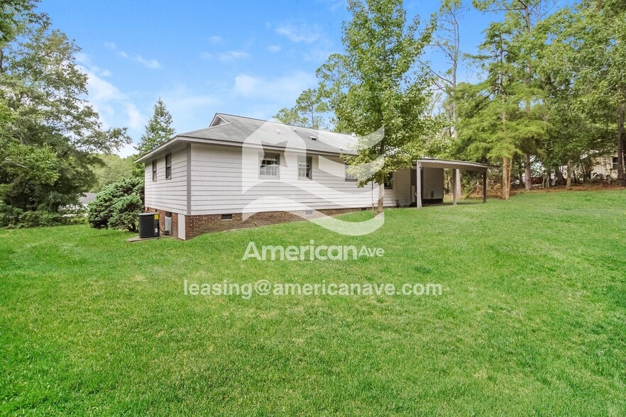 Building Photo - 1260 State Rd S-28-101