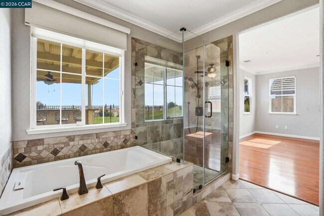 Building Photo - 354 Pebble Beach Dr