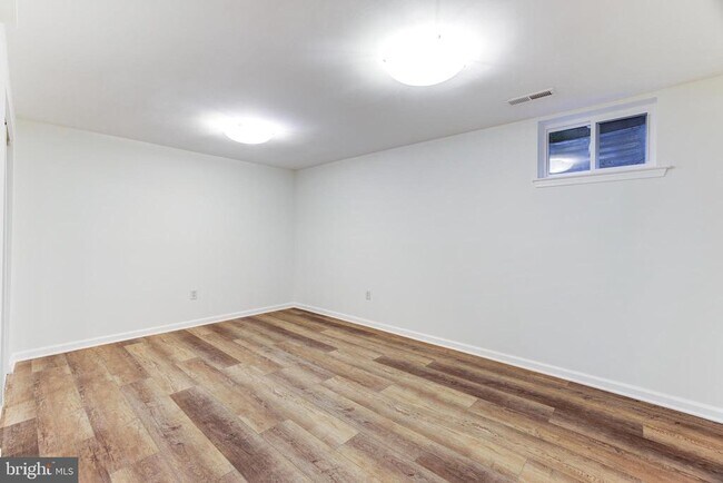 Building Photo - 2135 Derby Ridge Ln