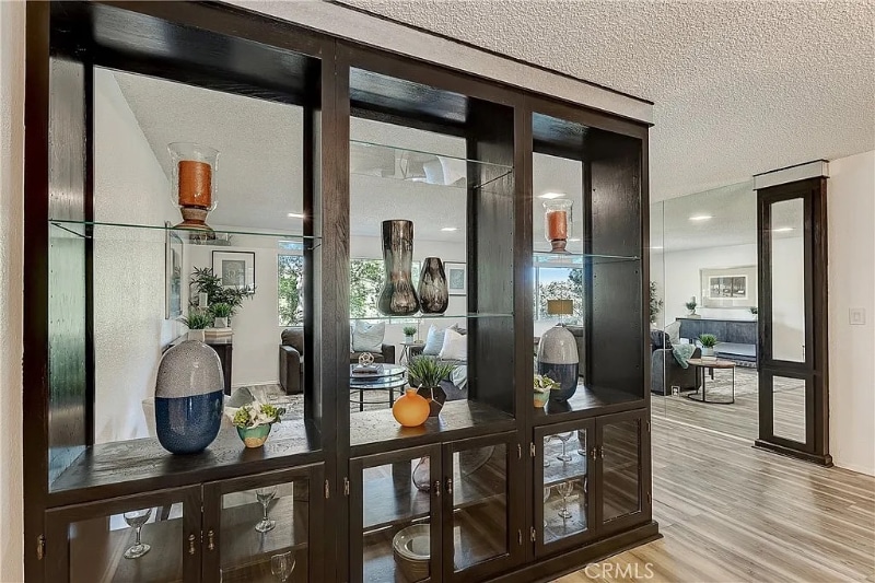 Building Photo - 1935 Alpha Rd