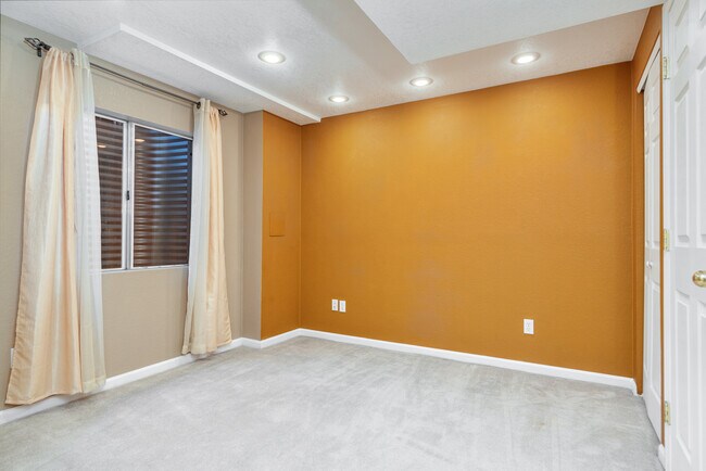 Building Photo - 21425 Grays Peak Dr