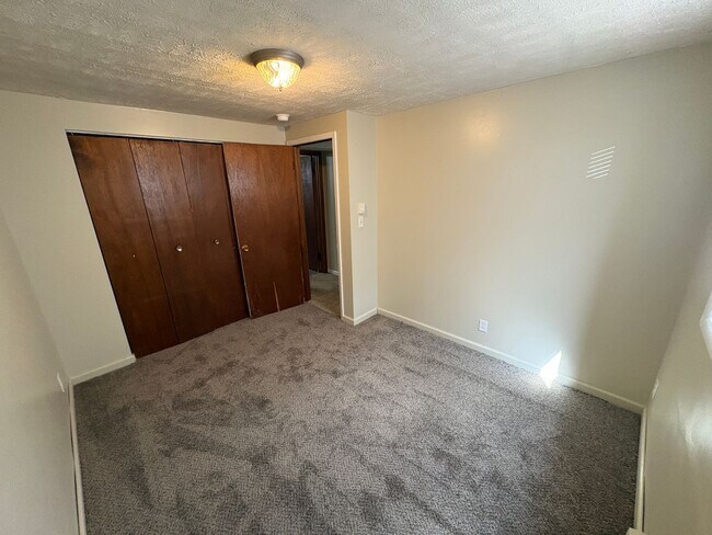 Building Photo - 2274 Orchard St