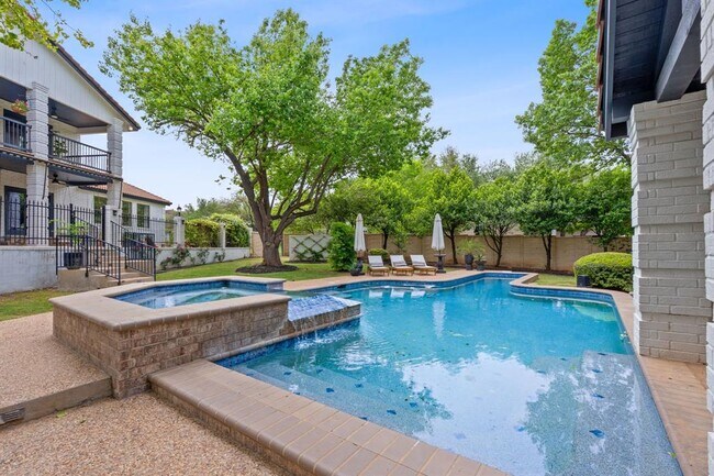 Building Photo - 129 The Hills Dr