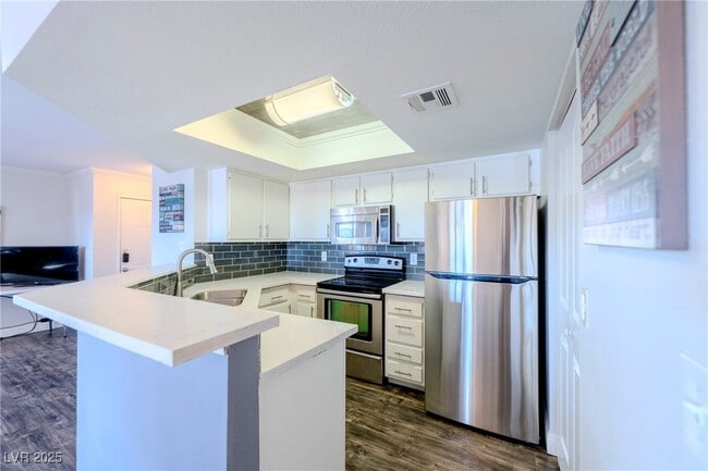 Building Photo - 8600 W Charleston Blvd