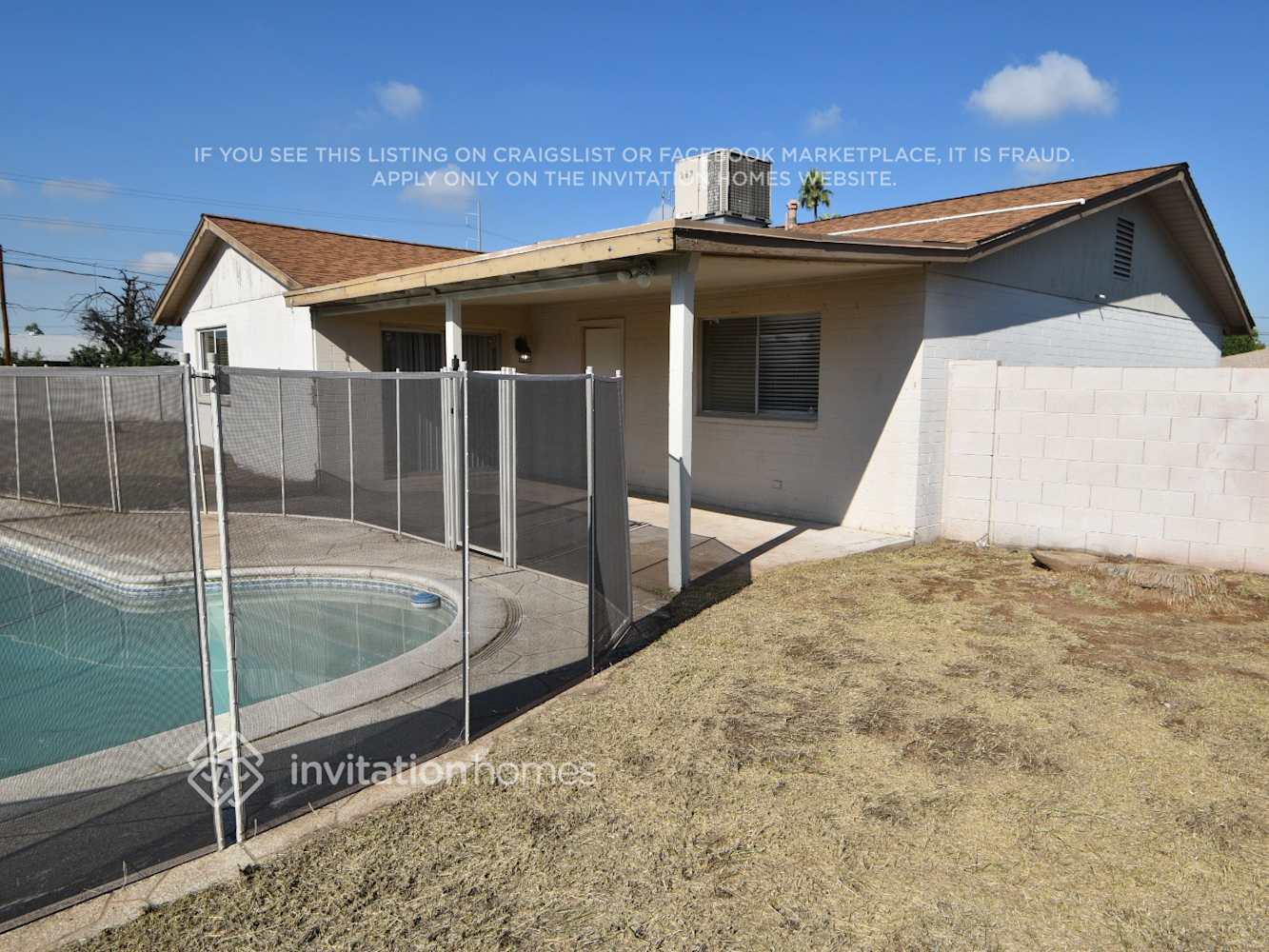 Building Photo - 2609 W Charter Oak Rd