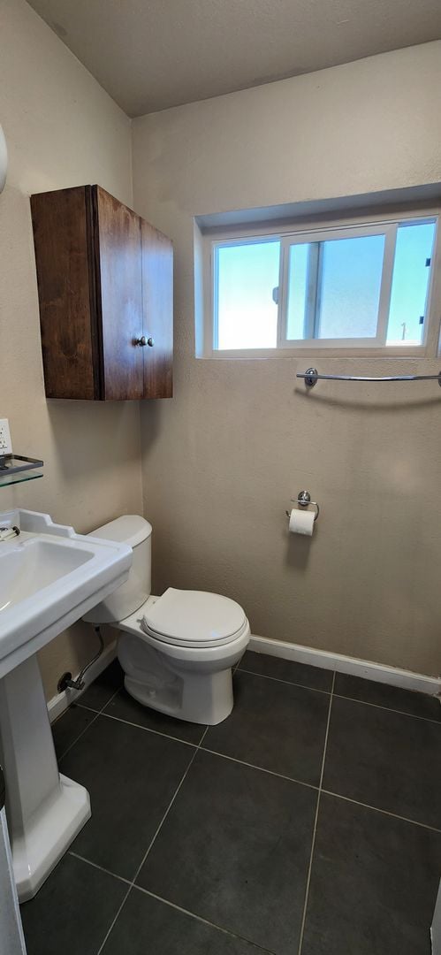 Building Photo - 1 BR/ 1BA Condo in Mission Bay/Bay Ho
