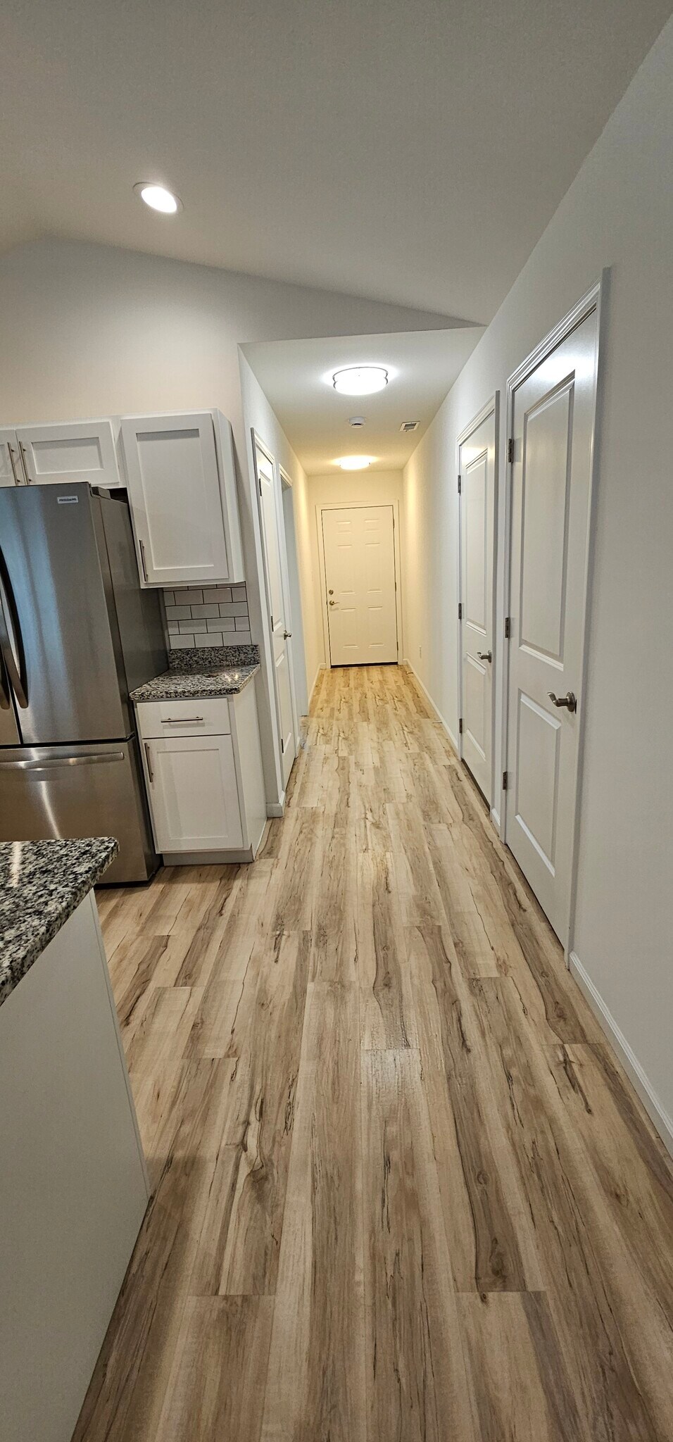 Building Photo - 936 Osage Villa Ct