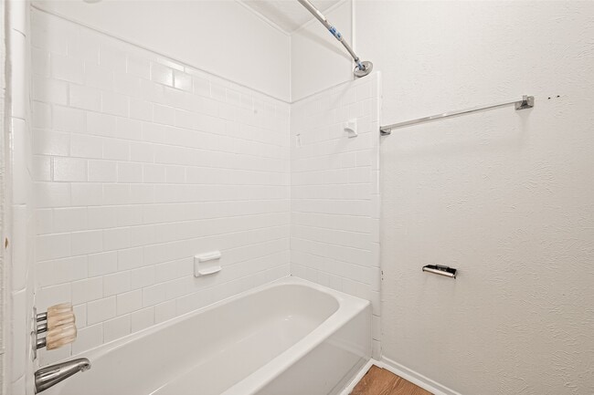 Building Photo - 7107 Gettysburg Dr