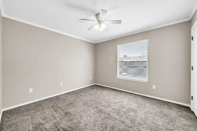 Building Photo - 1856 Shay-Lin Ct