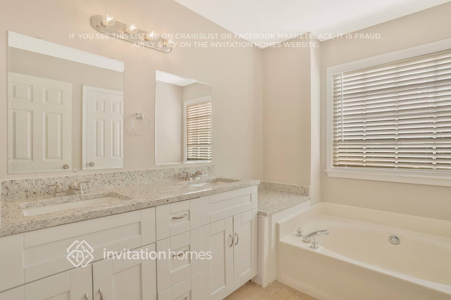 Building Photo - 2905 Granville Dr