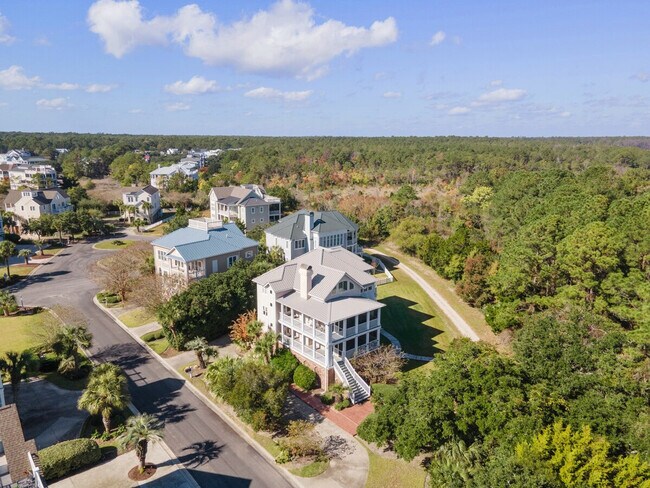 Building Photo - 110 Debordieu Blvd