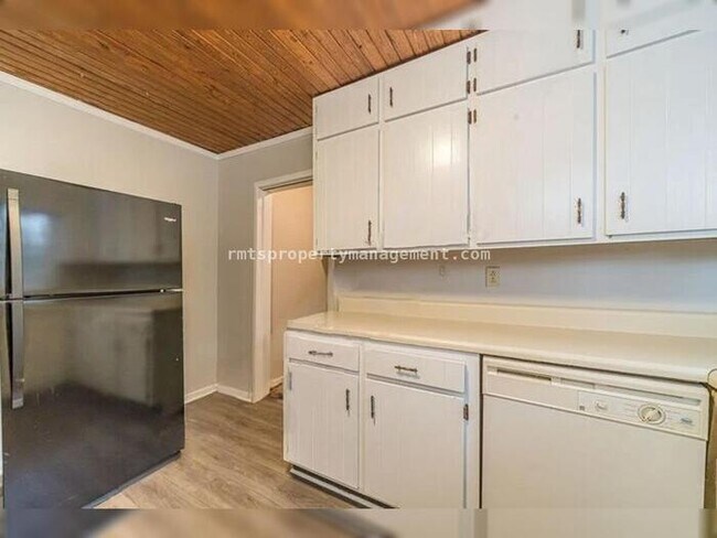 Building Photo - 1202 GA-124