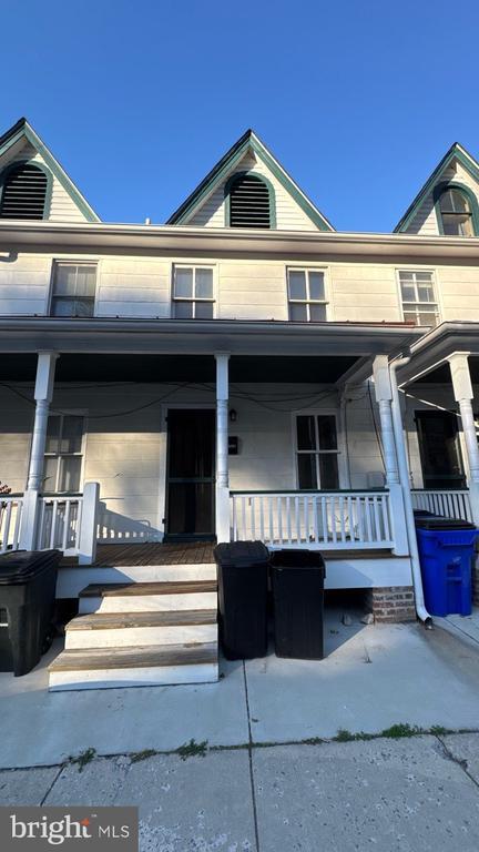 Building Photo - 8486 Main St