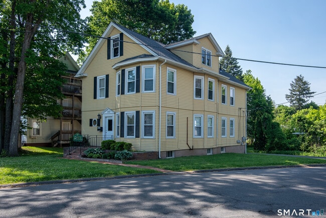 Building Photo - 333 E Center St