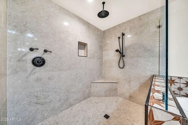 Building Photo - 4531 E Quartz Mountain Rd