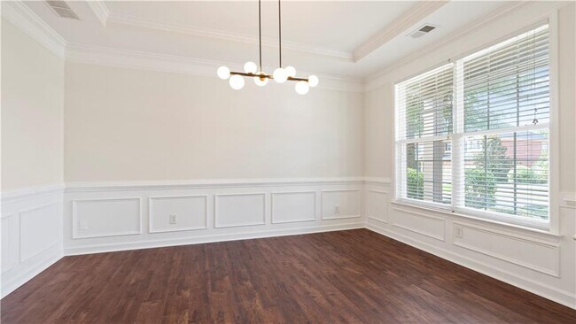 Building Photo - 4835 Silver Leaf Dr