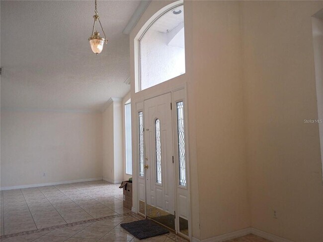Building Photo - 248 Kassik Cir