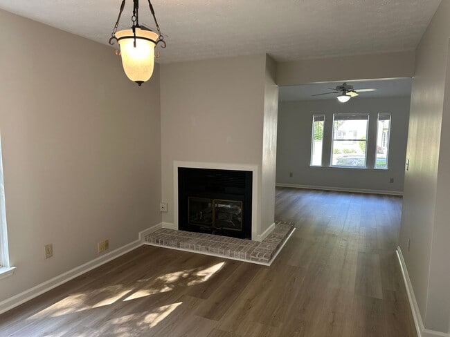 Building Photo - 3Bd/2.5Ba Single Family Home in Alpharetta