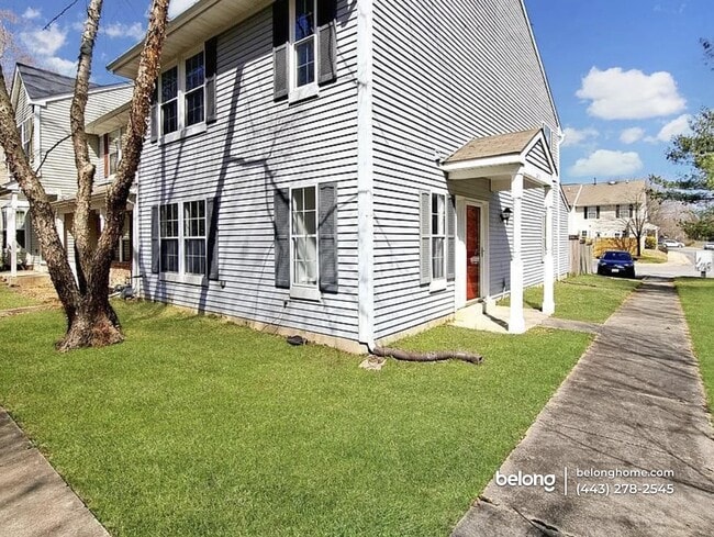 Building Photo - 3870 Gateview Pl