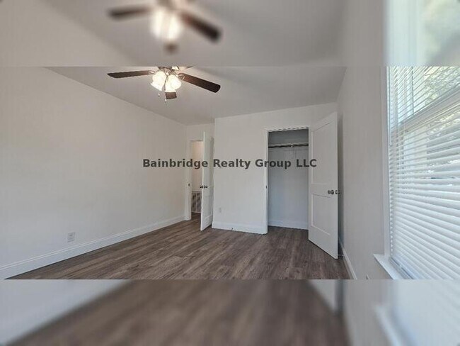 Building Photo - Charming Remodeled Gem in Southwest Fort Worth