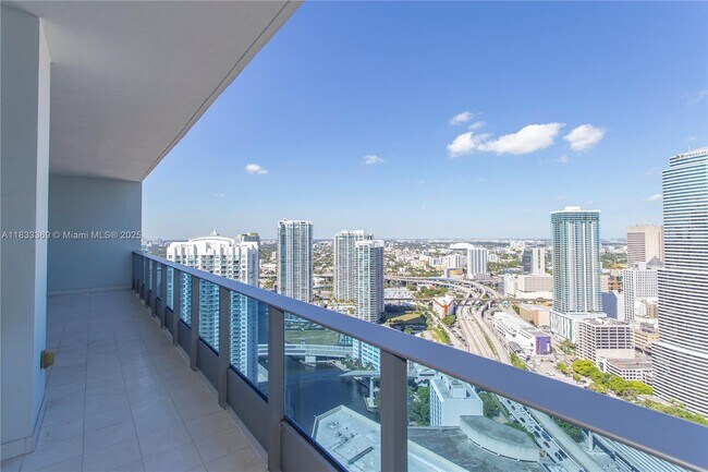 Building Photo - 200 Biscayne Blvd Way