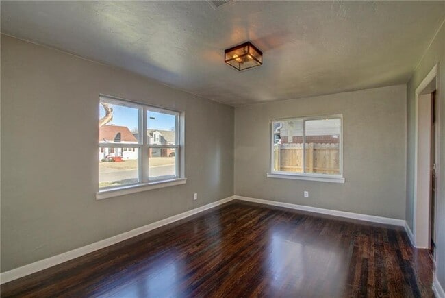 Building Photo - 2644 NW 34th St