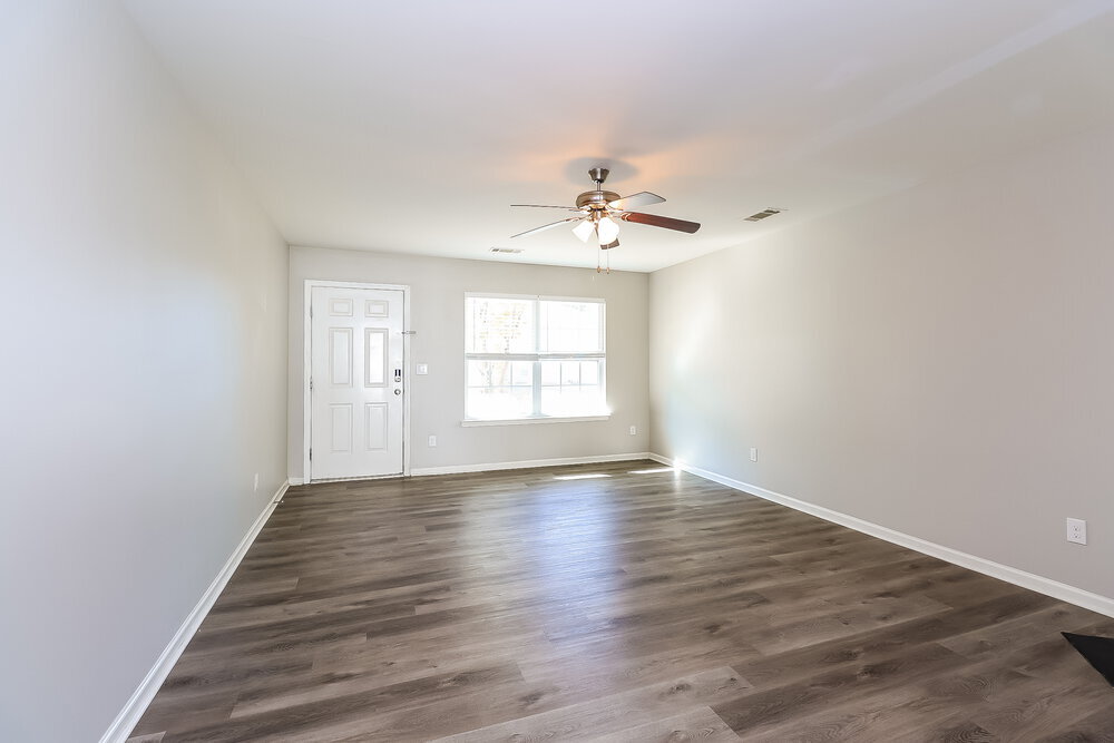 Building Photo - 6639 Broad Valley Ct