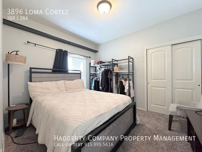 Building Photo - 3896 Loma Cortez Dr