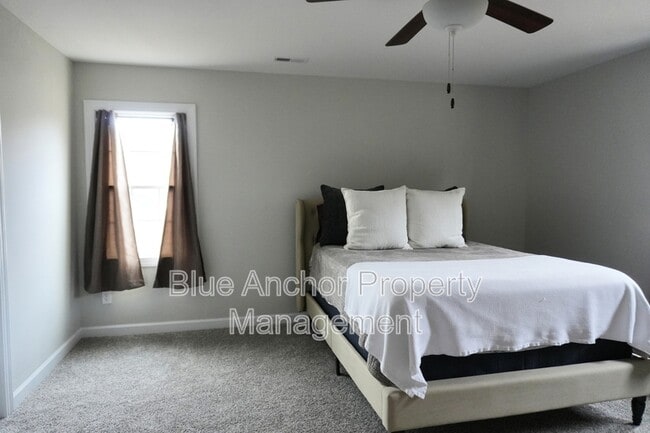 Building Photo - 206 Browns Ferry Rd