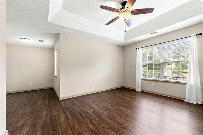 Building Photo - 435 Thistle Cove