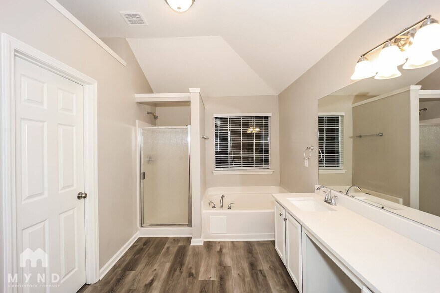 Building Photo - 4975 Cascade Hills Cir SW