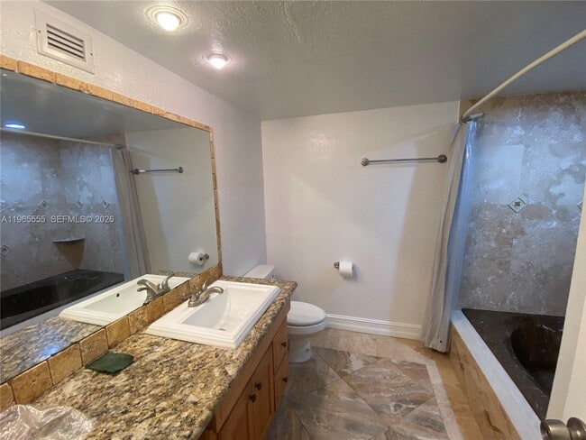 Building Photo - 2049 S Ocean Dr