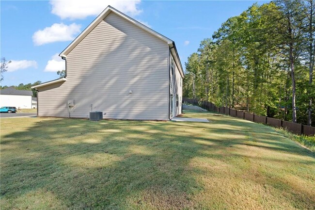 Building Photo - 785 Summerwood Ln