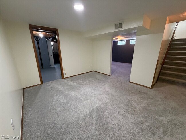 Building Photo - 14316 Parkman Blvd