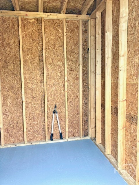 Building Photo - 1223 E Waldburg St