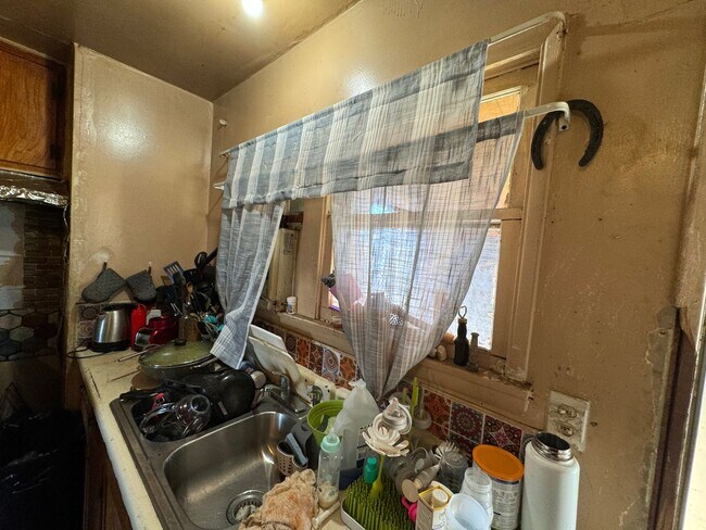 Building Photo - La Habra Duplex
