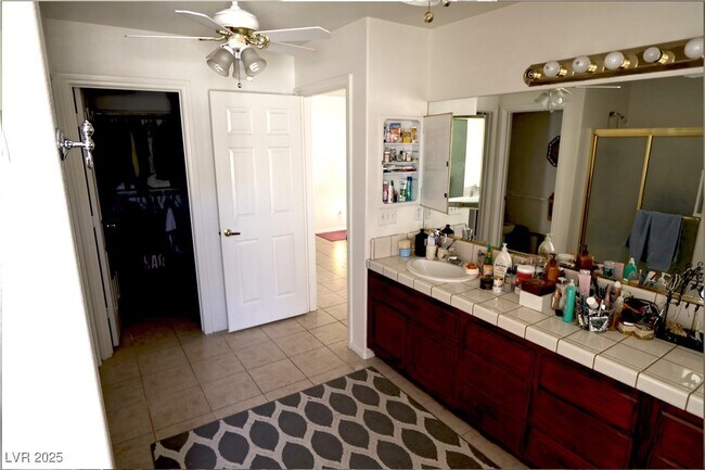 Building Photo - 2751 S Dandelion St