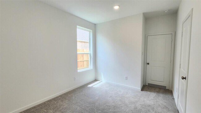 Building Photo - 28815 Texas Sparrow Ln