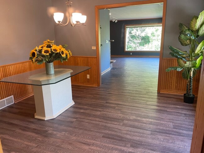 Building Photo - 2216 Orwell Ct