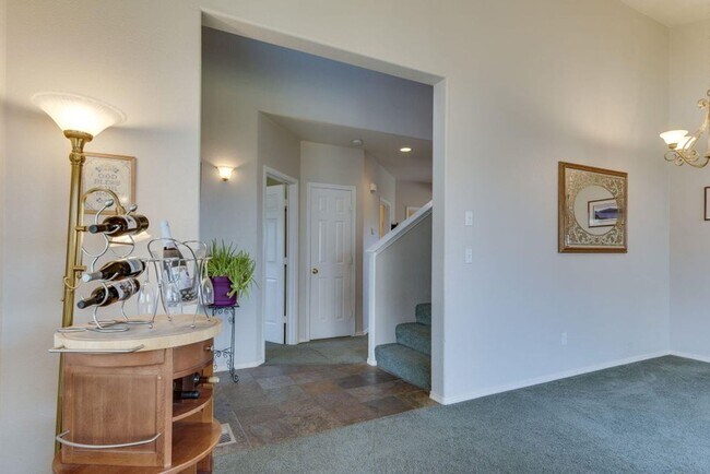Building Photo - Gorgeous home at end of cul-de-sac with RV parking and views