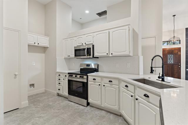 Building Photo - 2148 Falcon Ridge Dr