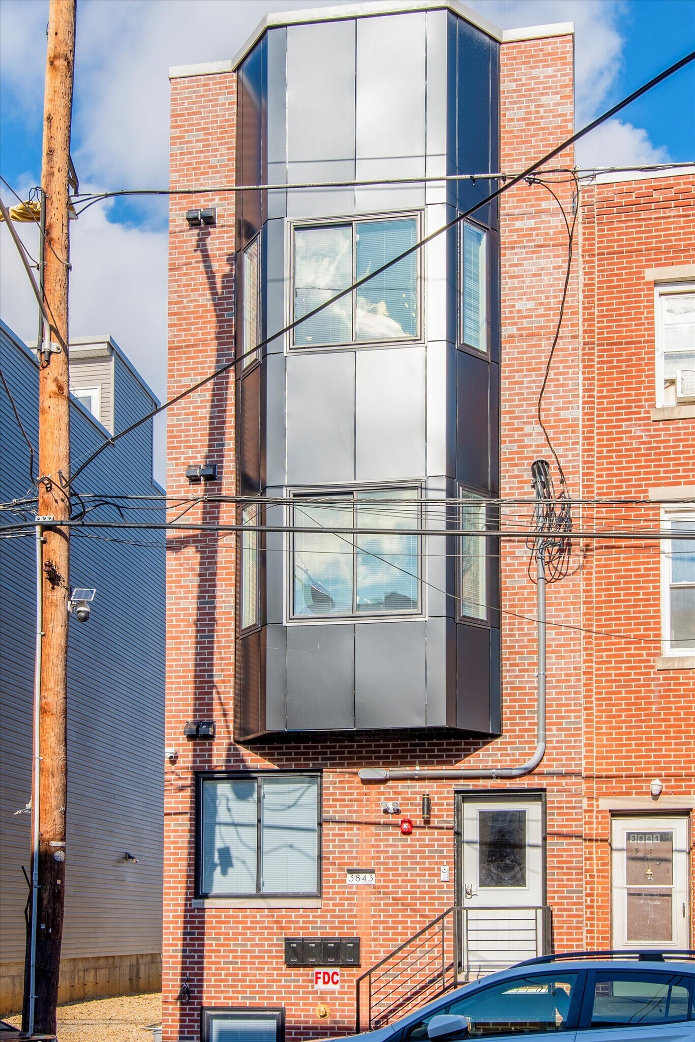 Building Photo - 3843 Haverford Ave