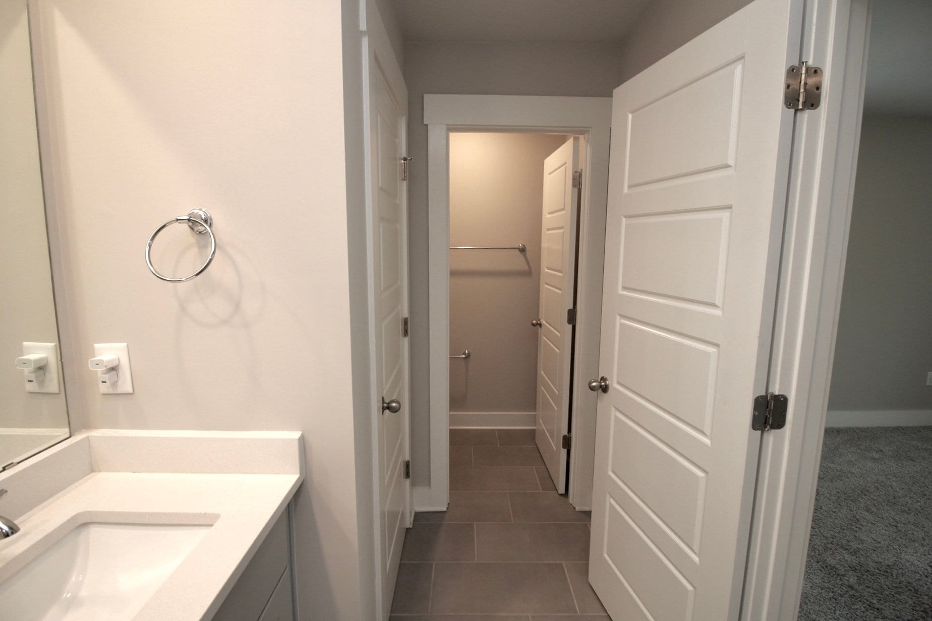 Building Photo - 35 Beachley Pl