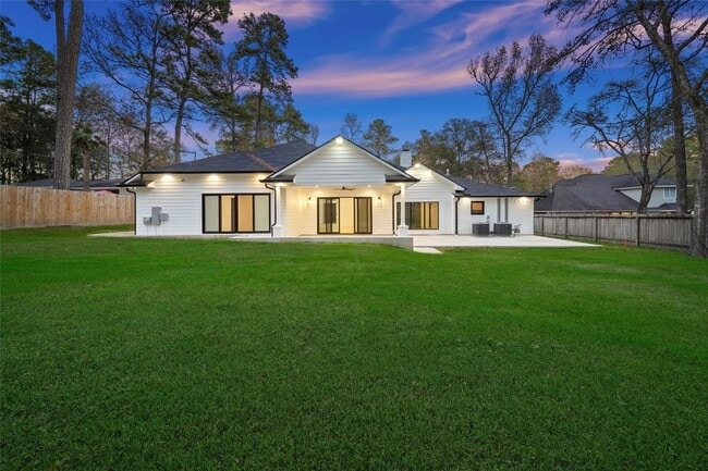 Building Photo - 2438 Carriage Lamp Ln