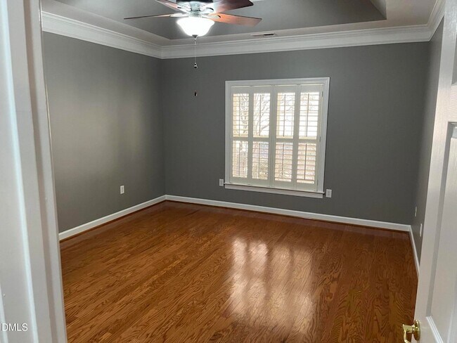 Building Photo - 1021 Thistle Briar Pl