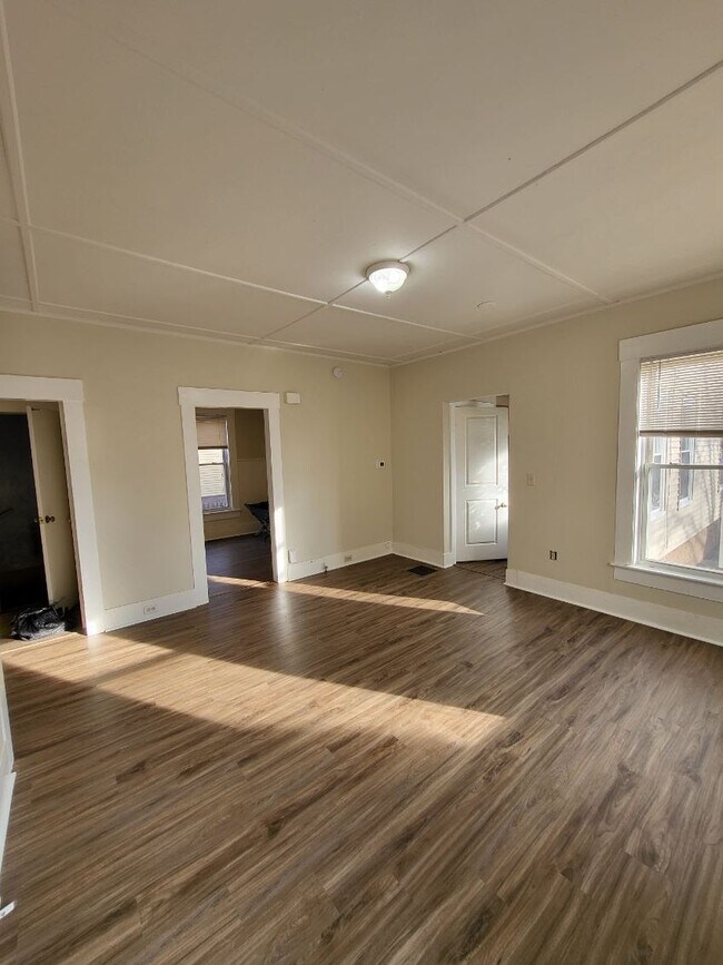Unit #1 living room - 35 Concord St